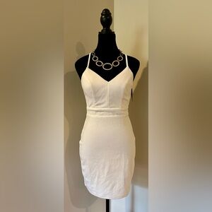 City Triangles sz 3 or XS NWT white party dress